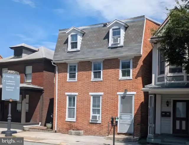 126 E York St #3, Gettysburg