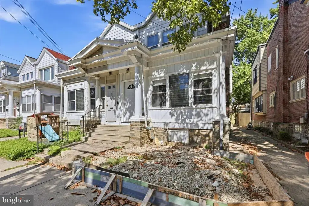412 E 20th St, CHESTER