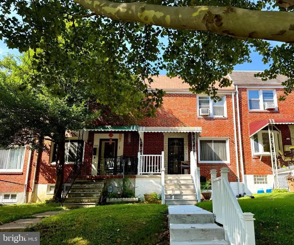 827 Saint Dunstans Rd, BALTIMORE