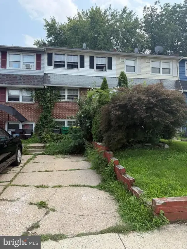 38 Oakmont Dr, New Castle