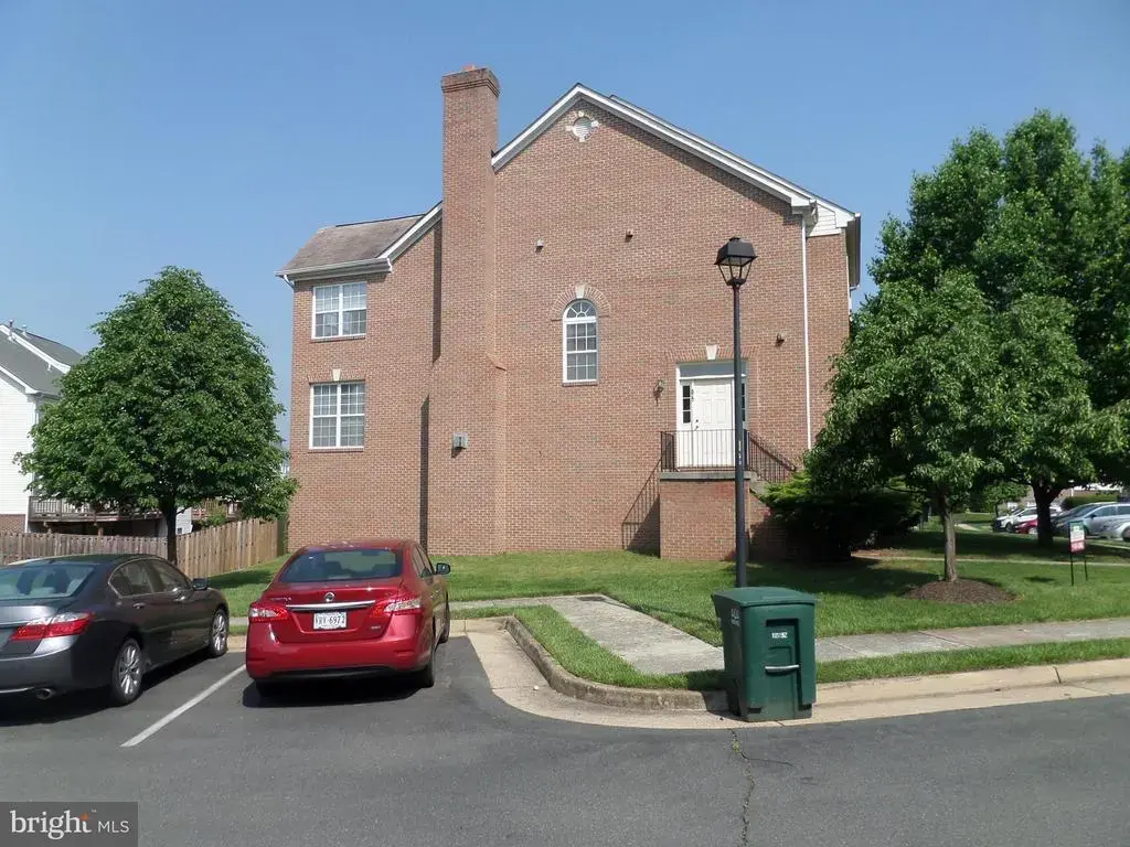675 Mcleary Sq Se, LEESBURG