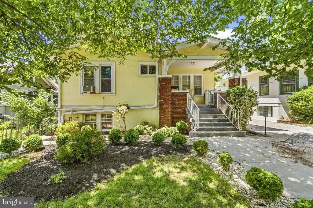 7126 Carroll Ave #1, TAKOMA PARK