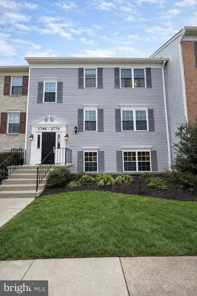 2772 Bordeaux Pl, Woodbridge