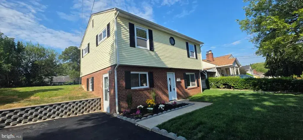 13208 Alison St, WOODBRIDGE