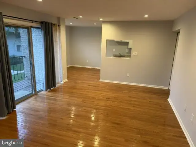 5424 85th #102, Hyattsville