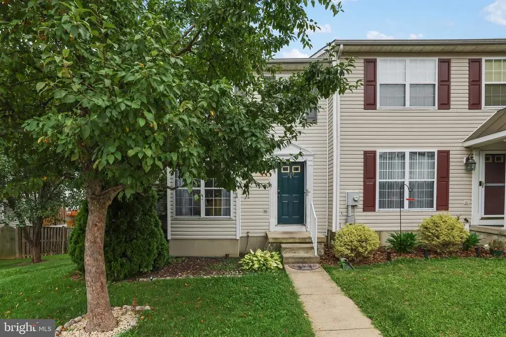 315 Copperfield Ln, WINCHESTER