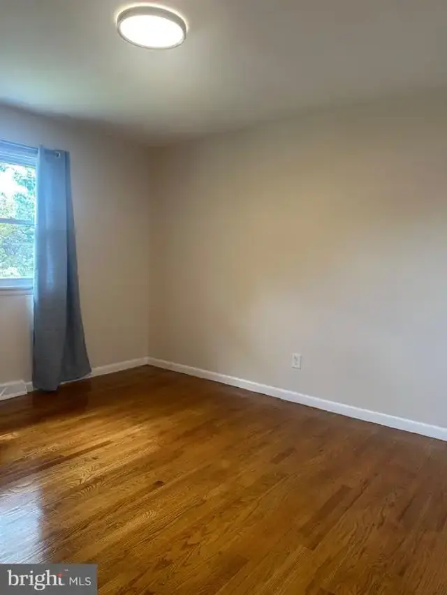 9400 Tiller Dr, Ellicott City