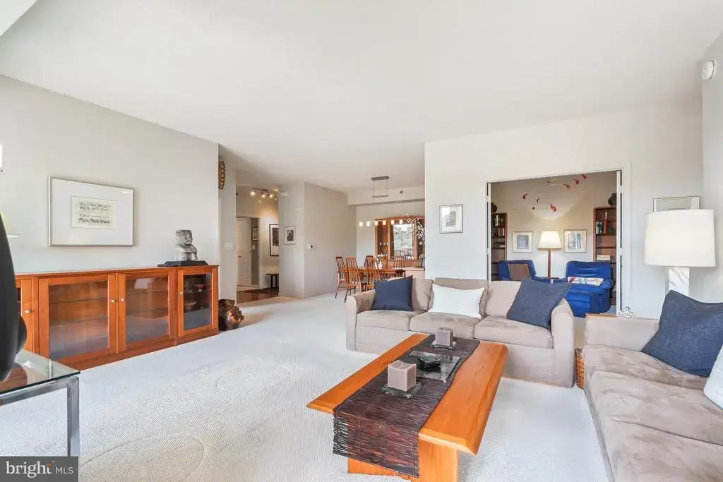 3100 N Leisure World Blvd #208, SILVER SPRING