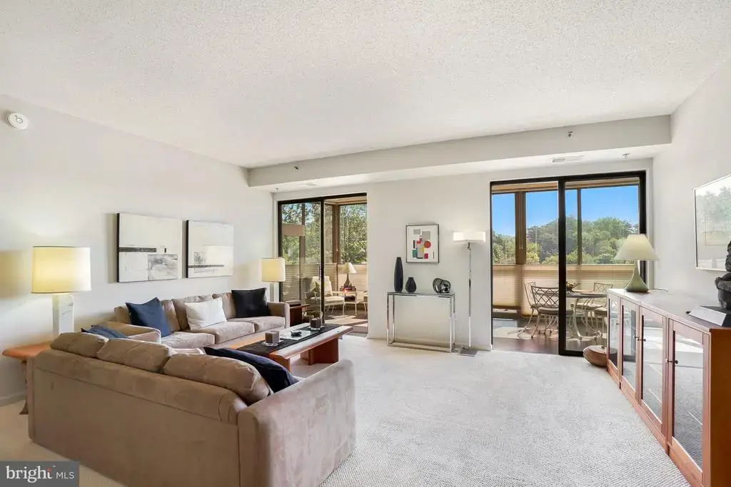 3100 N Leisure World Blvd #208, SILVER SPRING