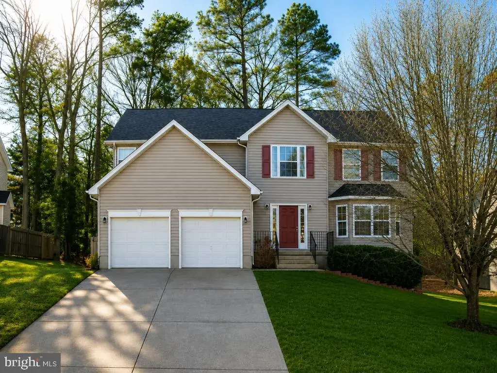 46699 Robert Leon Dr, LEXINGTON PARK