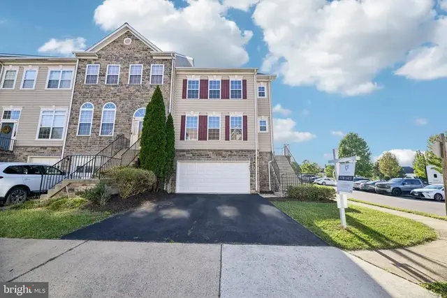 867 Stonefield Sq Ne, Leesburg