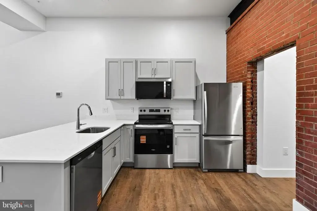 123 S Main St #6, PHOENIXVILLE