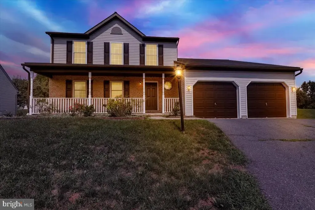 208 Crystal Cir, BIRDSBORO