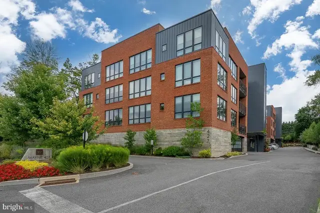 427 E Lancaster Ave #1301, Wayne