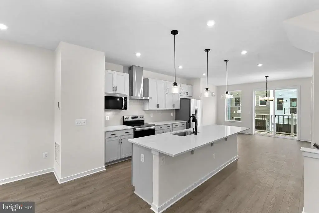 18032 Alicia Ave, DUMFRIES
