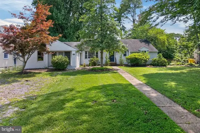 111 Wardour Dr, Annapolis