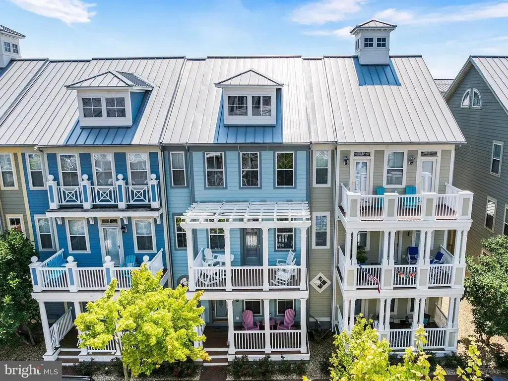 35 Seaside Dr, OCEAN CITY