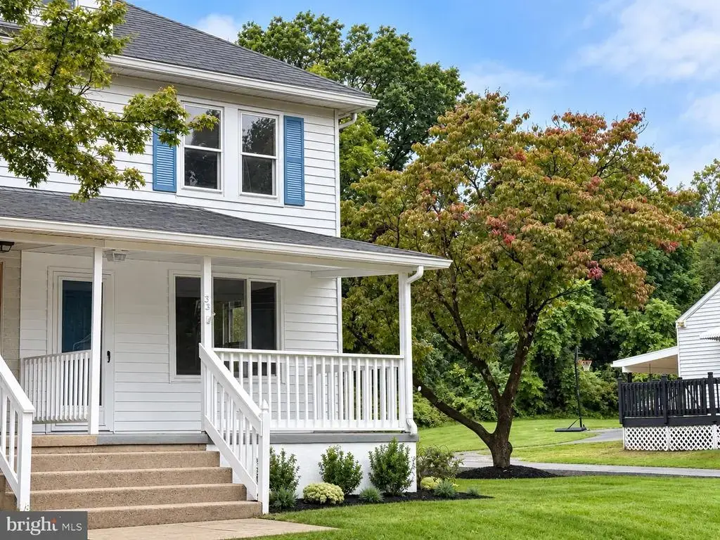 33 Mantua Rd, MOUNT ROYAL