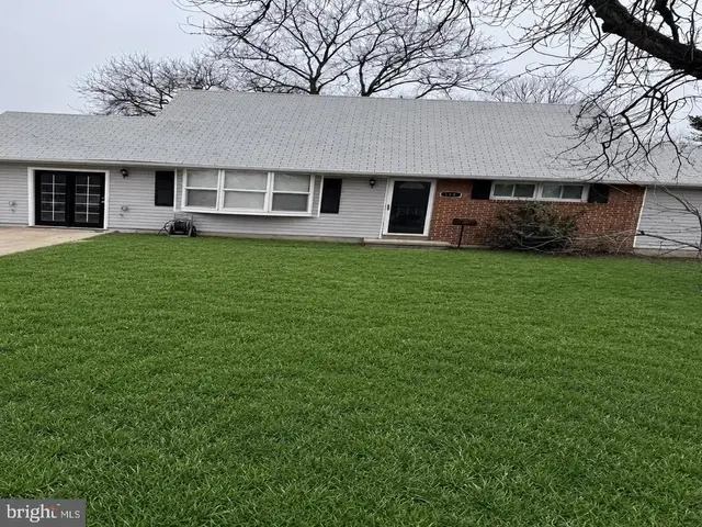 114 S Meadow Dr, Glen Burnie