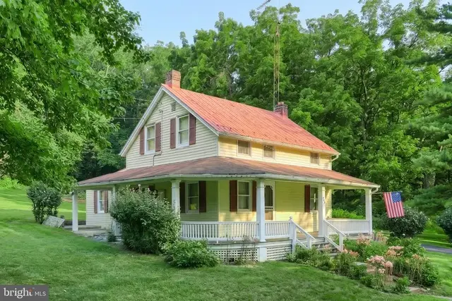 454 Rockville Rd, Spring Grove