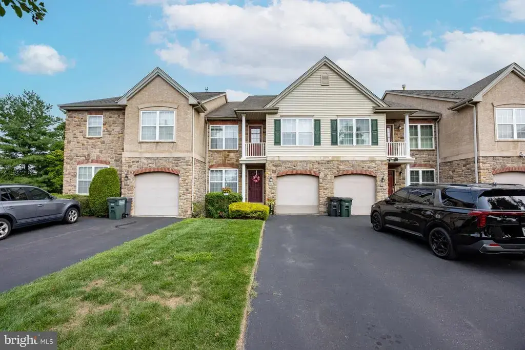 131 Ashley Dr, FEASTERVILLE TREVOSE