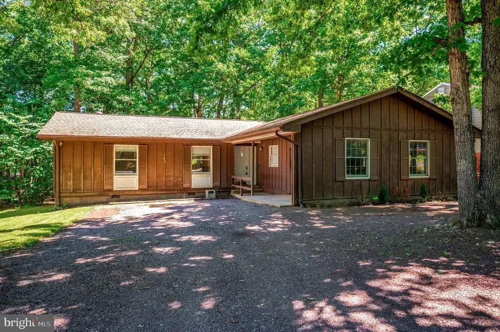 143 Jefferson Ave, LOCUST GROVE