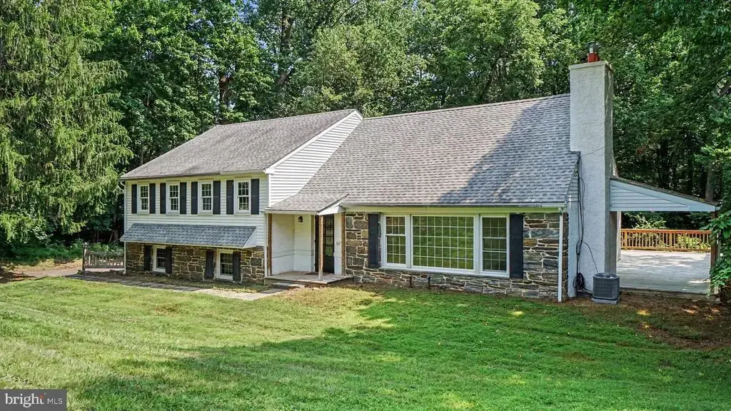 31 Beacon Hill Ct, PHOENIXVILLE