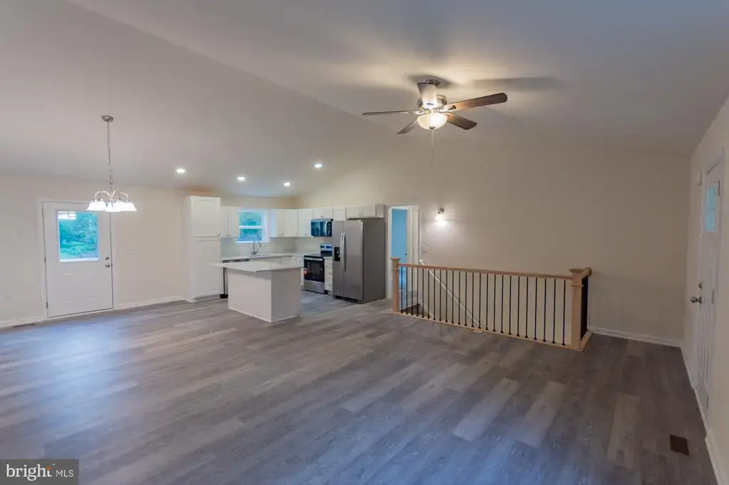 183 Foothill Ln, HARPERS FERRY
