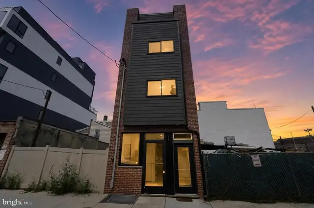 2143 E Arizona St, Philadelphia