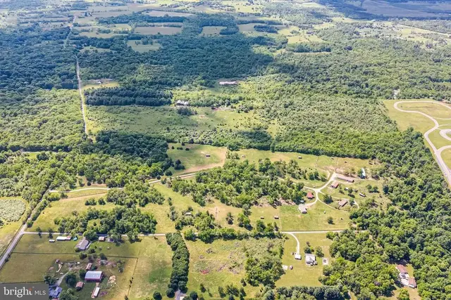 1683 Withers Larue Rd, Berryville