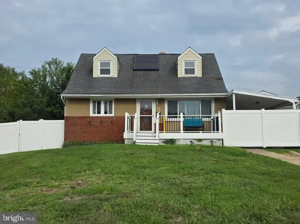 209 Ridgely Rd, GLEN BURNIE