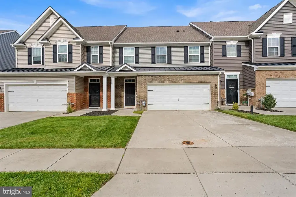 313 Hidden Acres Ln, MOORESTOWN