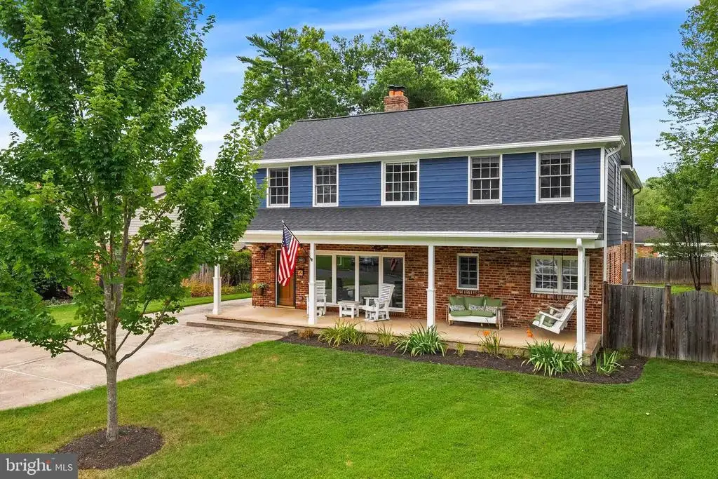 8003 Jackson Rd, ALEXANDRIA
