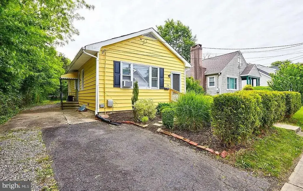 104 Vernon St, BORDENTOWN