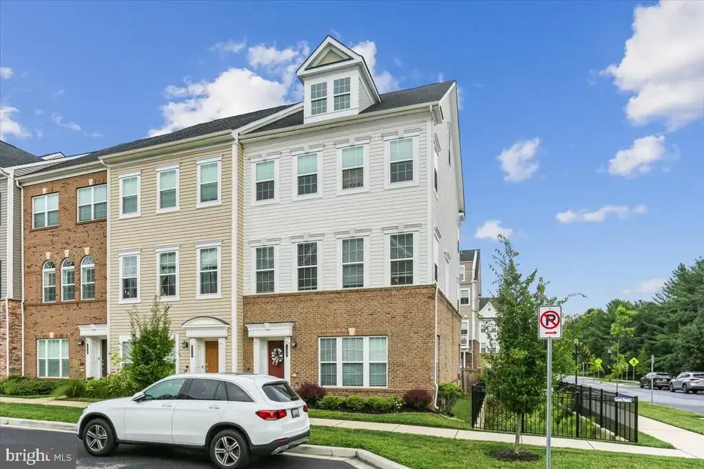 132 Quince Meadow Ave, GAITHERSBURG
