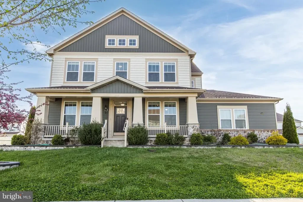 1756 Michelangelo Dr, MIDDLETOWN