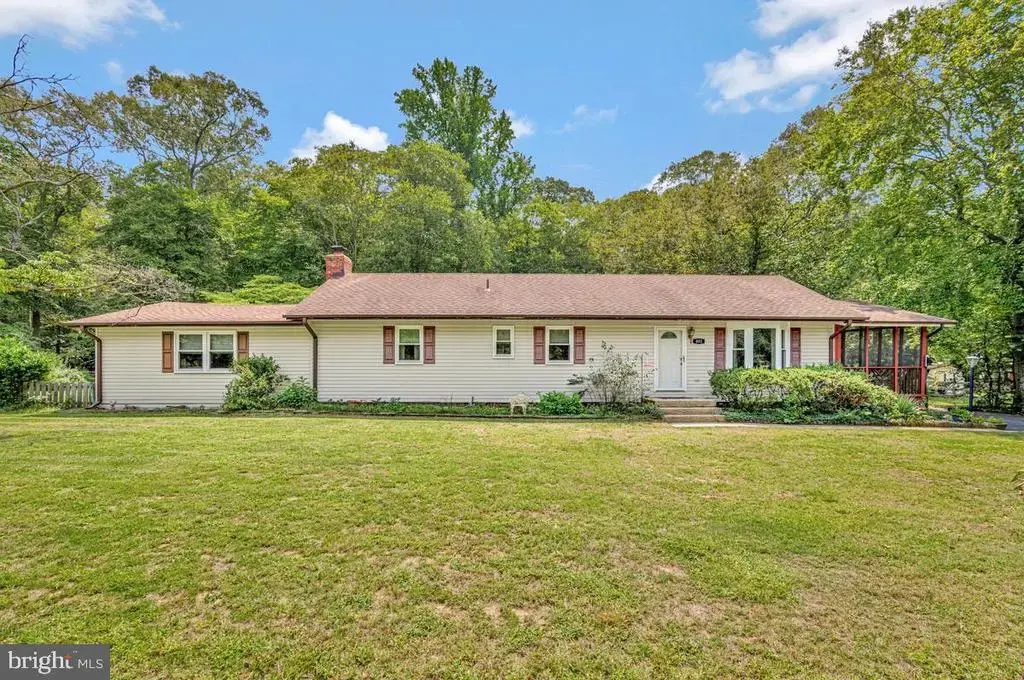 893 Harwood Rd, HARWOOD