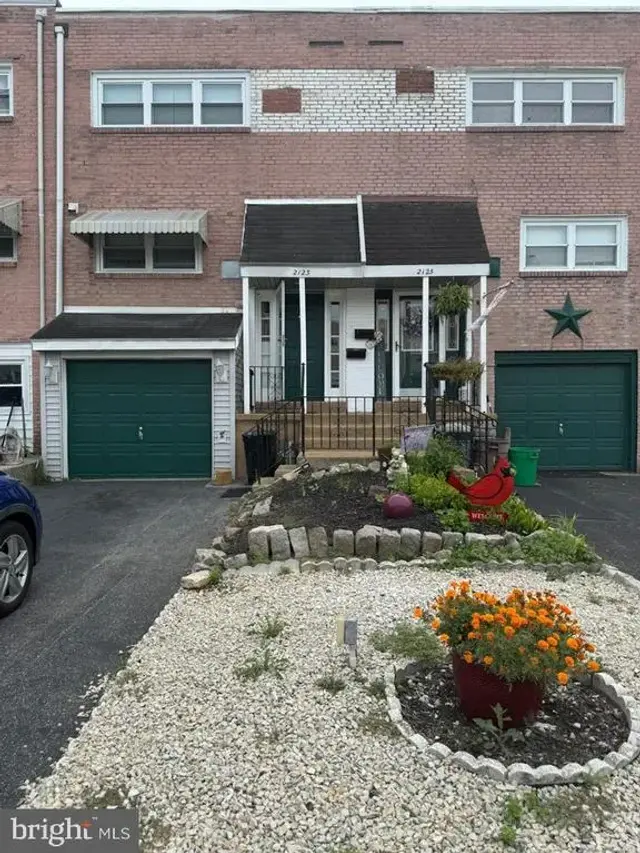 2123 Ravenwood Rd, Folcroft