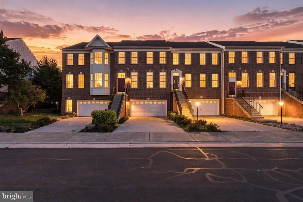 22582 Scattersville Gap Ter, ASHBURN