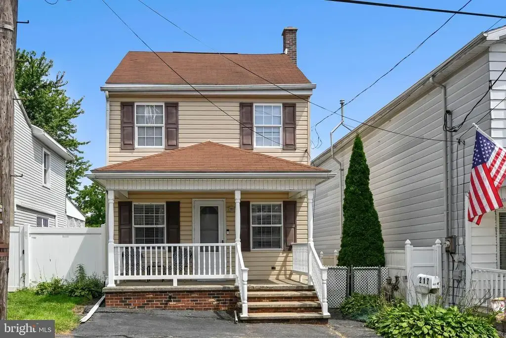 217 N Center St, FRACKVILLE