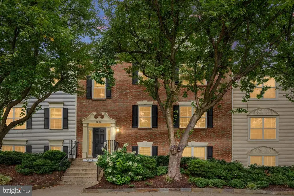 3808 Green Ridge Ct #302, FAIRFAX