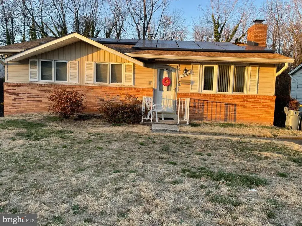 7906 Dellwood Ave, LANHAM