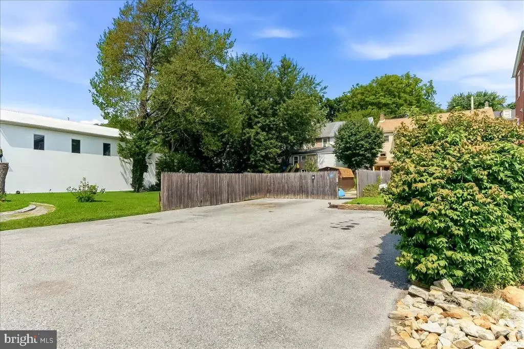 329 Front St, PARKESBURG