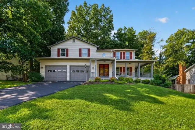 6103 Union Village Dr, Clifton