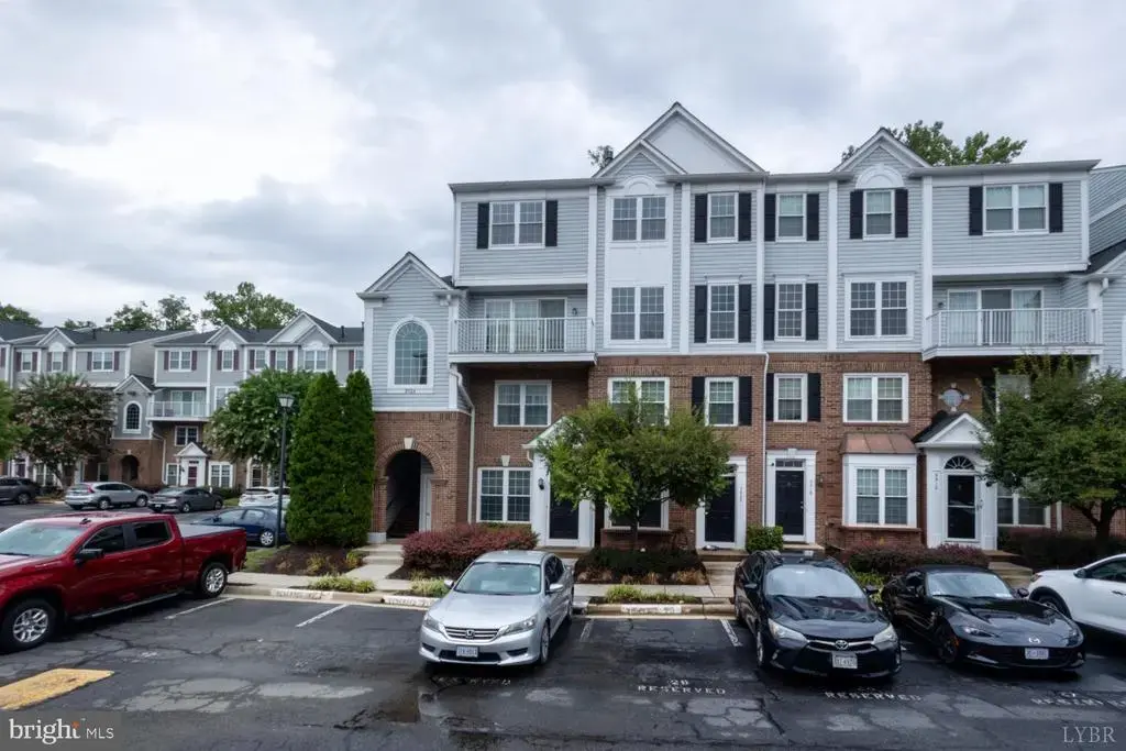 5924 Terrapin Pl #301, ALEXANDRIA