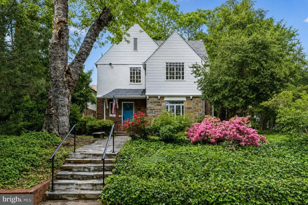 3721 Massachusetts Ave Nw, WASHINGTON