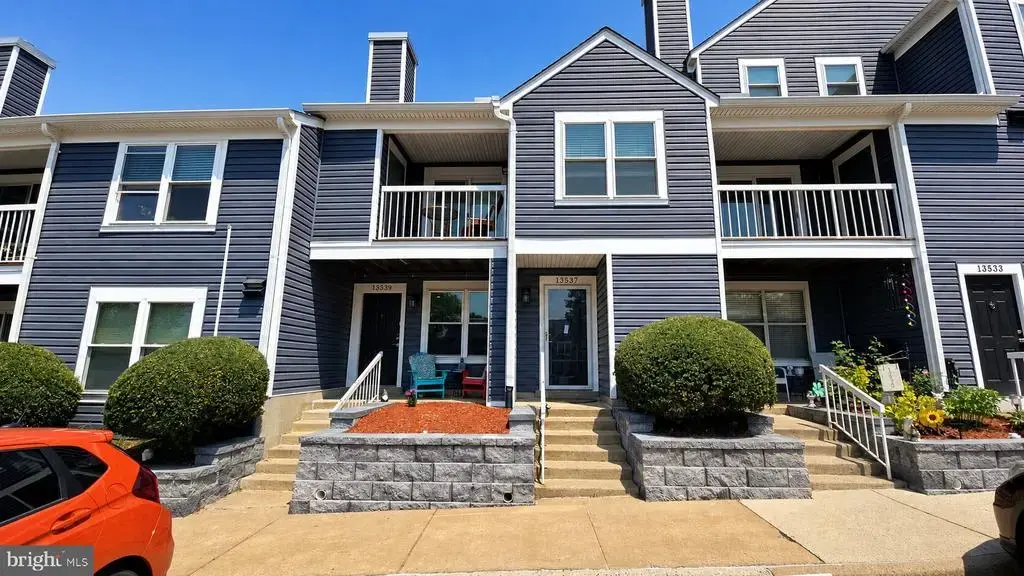 13537 Orchard Dr #3537, CLIFTON