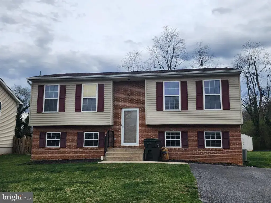 1048 Kasinof Ave, HAGERSTOWN