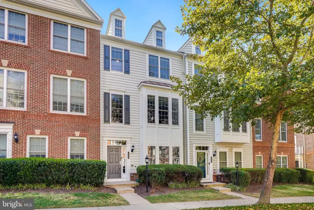14899 Potomac Branch Dr, WOODBRIDGE