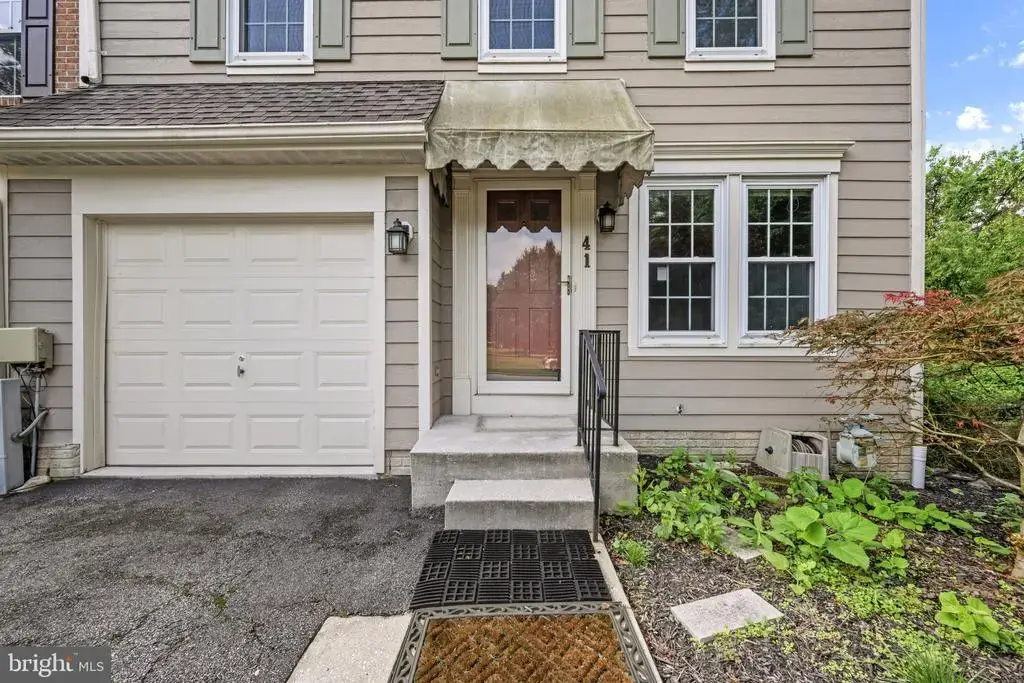 41 Rosland Ct, BALTIMORE